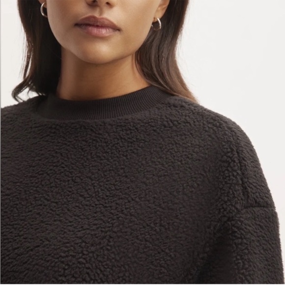 Everlane Teddy Crewneck Black Sherpa Sweatshirt Sz S NWT - Picture 1 of 11